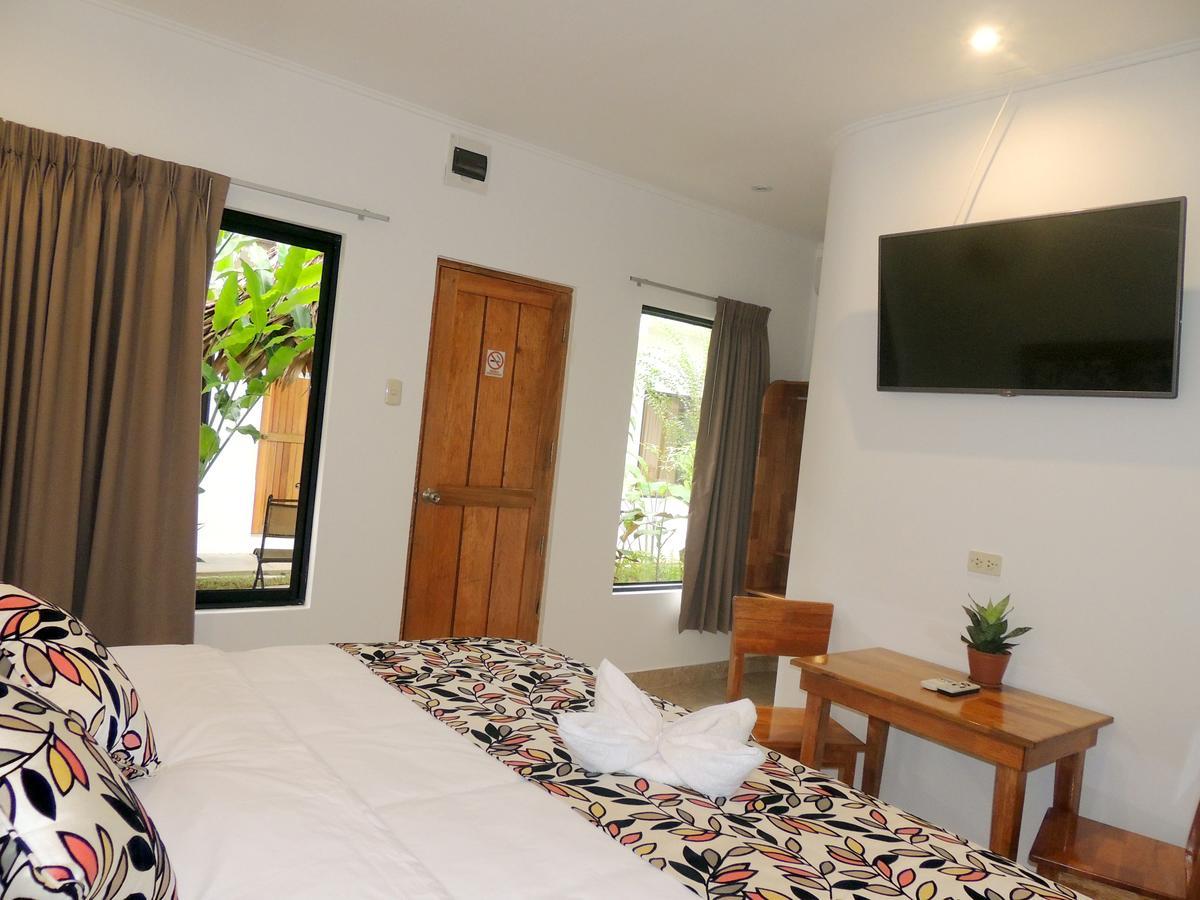 Hotel Jungle House Iquitos Exterior photo