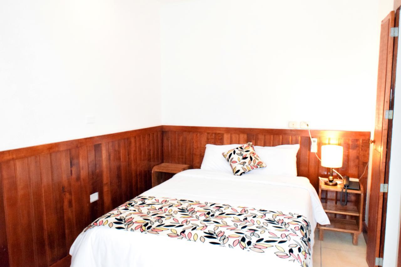 Hotel Jungle House Iquitos Exterior photo