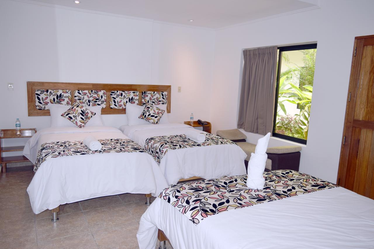 Hotel Jungle House Iquitos Exterior photo